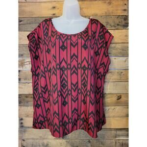 Forever 21 women's dark red & black tribal Aztec design lightweight top size 1x